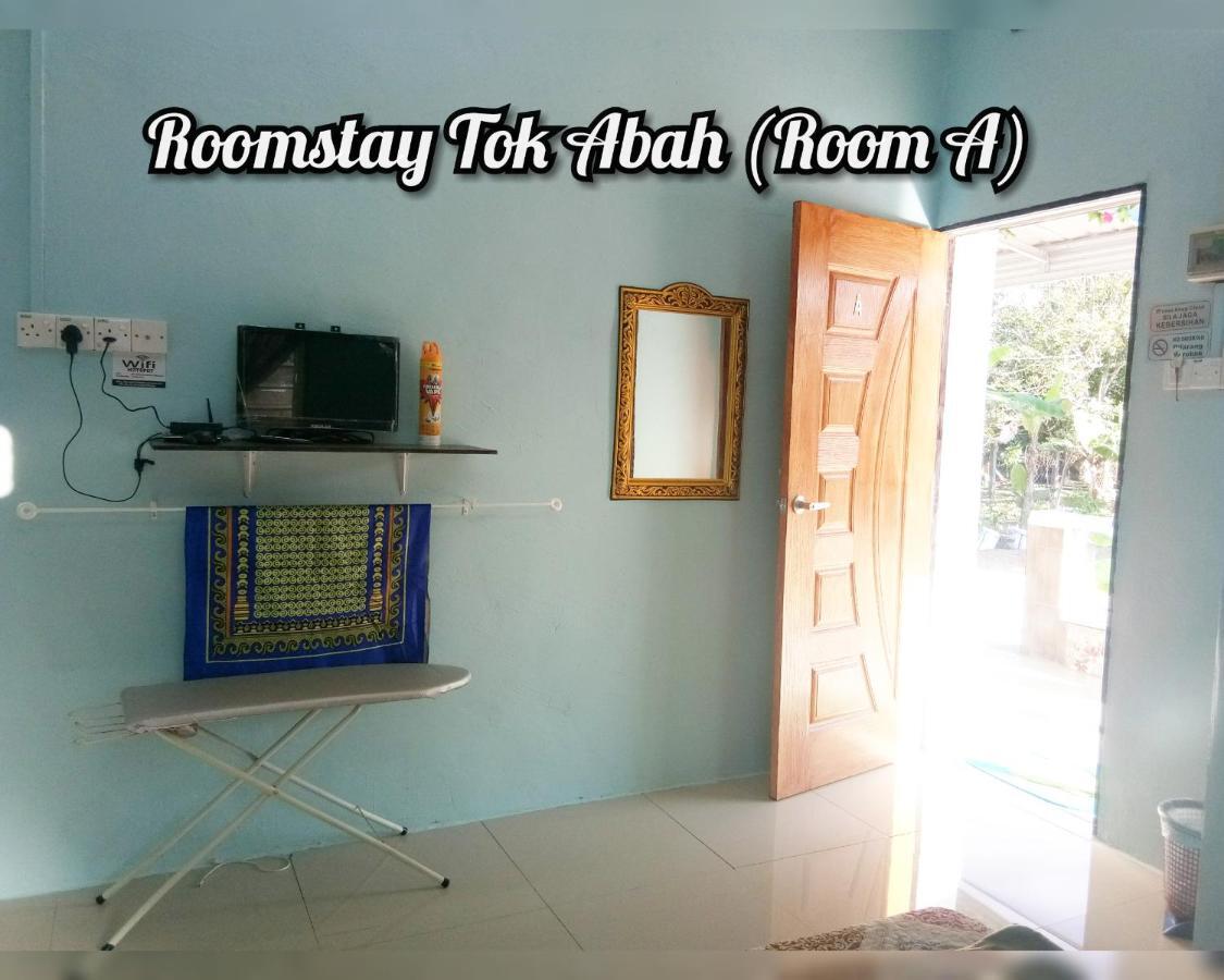 Roomstay Tok Abah A Kuala Rompin Exterior foto